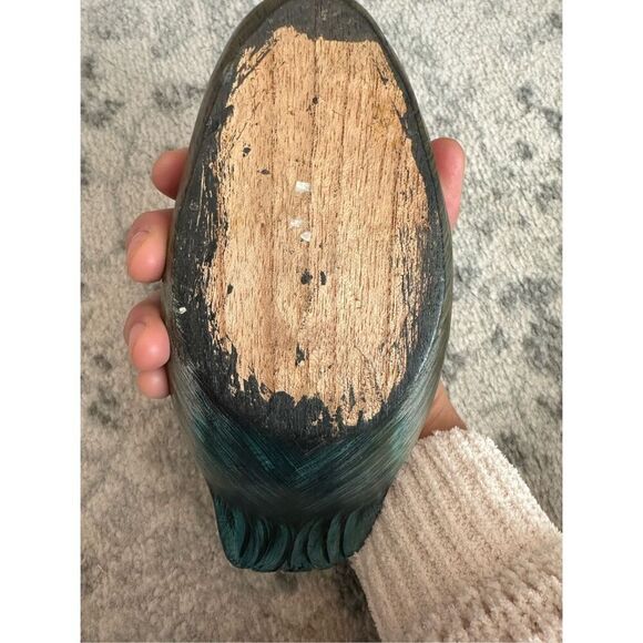 Vintage Handpainted Wooden Carbed Decoy Decor - Picture 13 of 13
